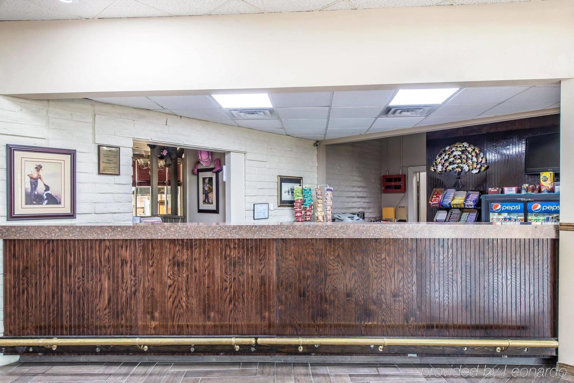 Rodeway Inn Cow Palace Lamar Εξωτερικό φωτογραφία